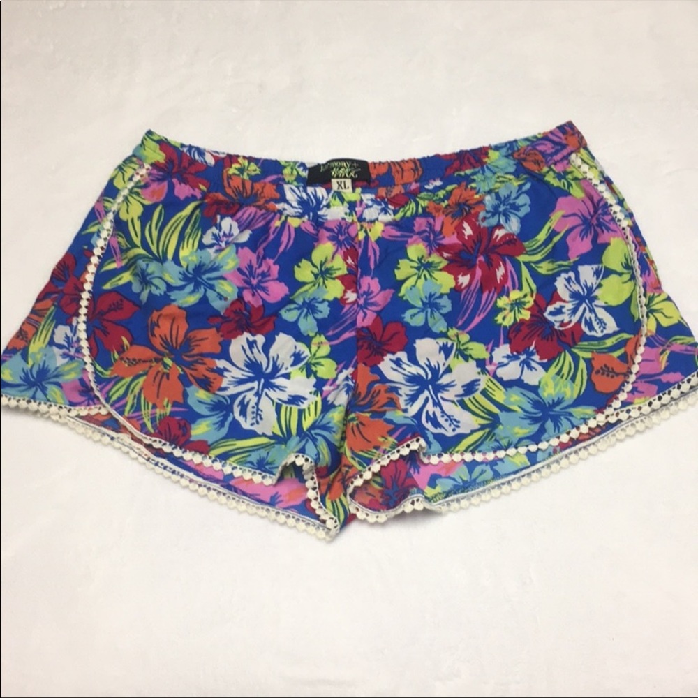 Floral shorts women xl